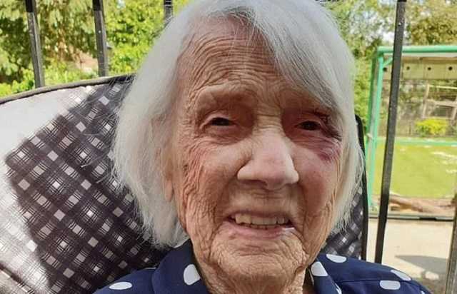 Победившая коронавирус 104-летняя женщина назвала свое секретное лекарство