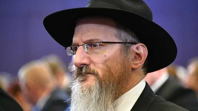 Главный раввин России попал в больницу с коронавирусом