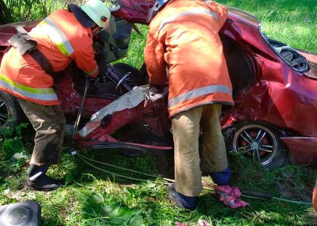 В смертельном ДТП на Житомирщине оказался замешан полицейский