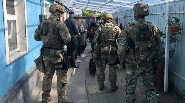 Бандитская карта Кривого Рога: как криминальные группировки контролируют родной город президента