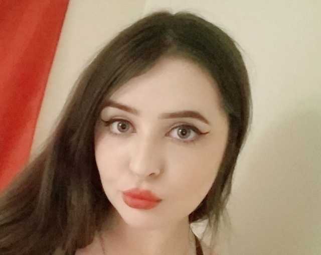 У Британії засудили неонацистку-учасницю конкурсу краси “Міс Гітлер”