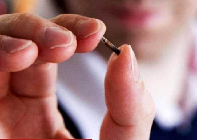 В Израиле собрались чипировать детей