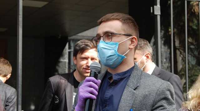 Зеленський сьогодні відкрив для себе ящик Пандори, – Стерненко