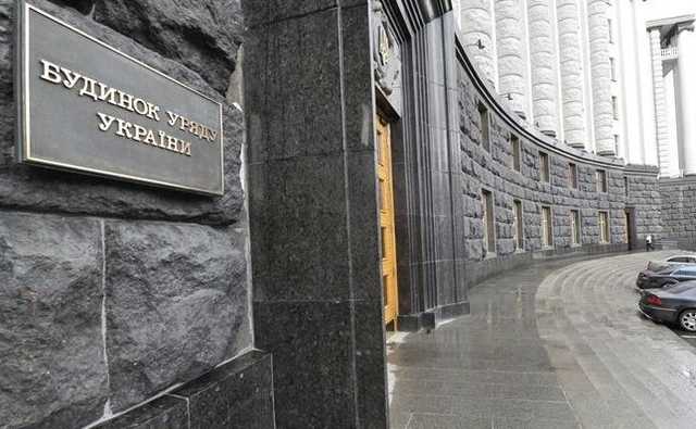 Карасев: Гончарука отправили в отставку по требованию олигархов