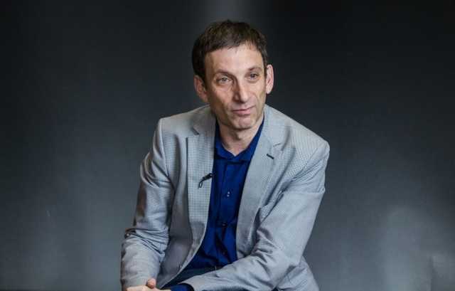 Партнер НАТО – не партнер Путіна: Зеленський має визначитися