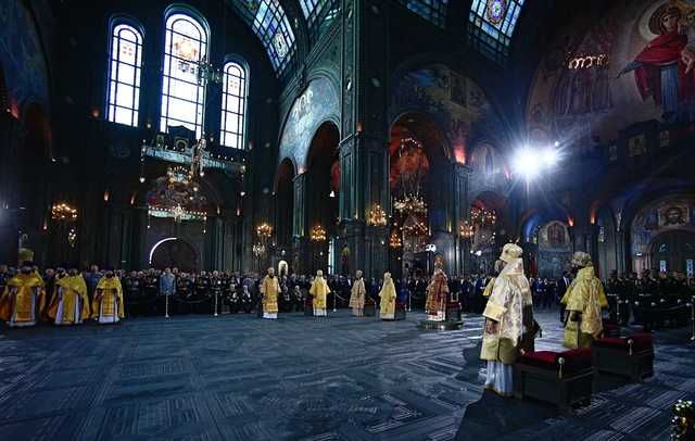 Глава РПЦ у храмі збройних сил РФ прочитав “антикоронавірусну” молитву