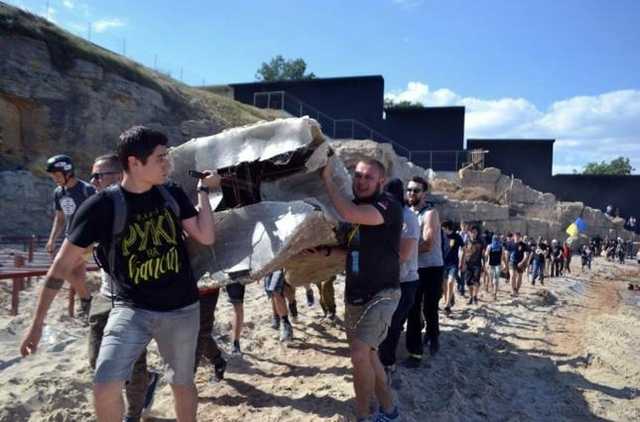 Почему зе-власть не предъявляет подозрений одесскому клану? — «Зеркало недели»