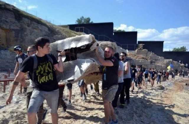 Куда звонить, когда убивает полиция?