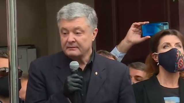 Порошенко заявил, что против него завели уголовное дело из-за Томоса