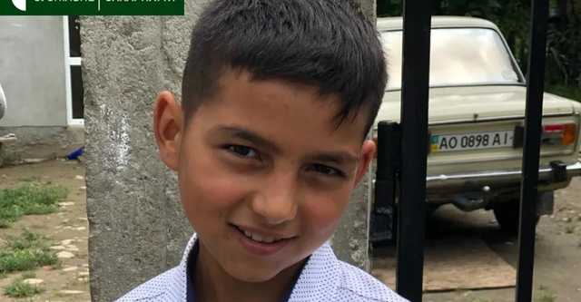 В сети показали 10-летнего Януковича с Закарпатья