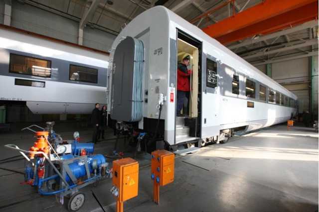 У ході реформи “Укрзалізниця” не планує закривати вагонобудівні заводи