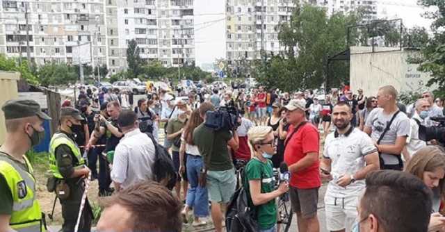 Жильцов дома, где произошел взрыв, обеспечат временным жильем - Кличко