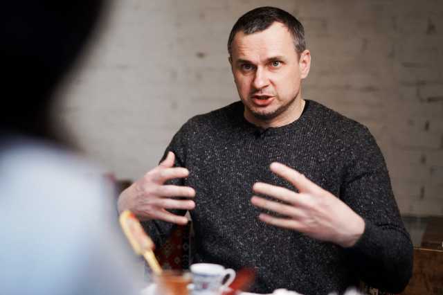 Сенцов: Колонны сторонников Шария в центре Киева – это только начало