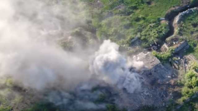 Бойцы ВСУ разгромили позиции батальона «Восток»: опубликовано видео