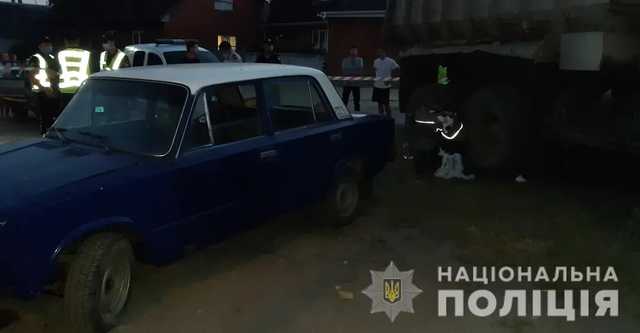 В Харькове автомобиль наехал на коляску, младенец не выжил