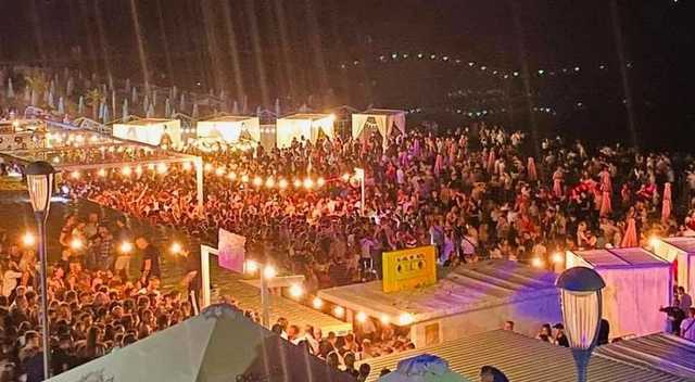 «Есть ещё те, кто верит в карантин?» Как отдыхающие на выходных штурмовали Одессу