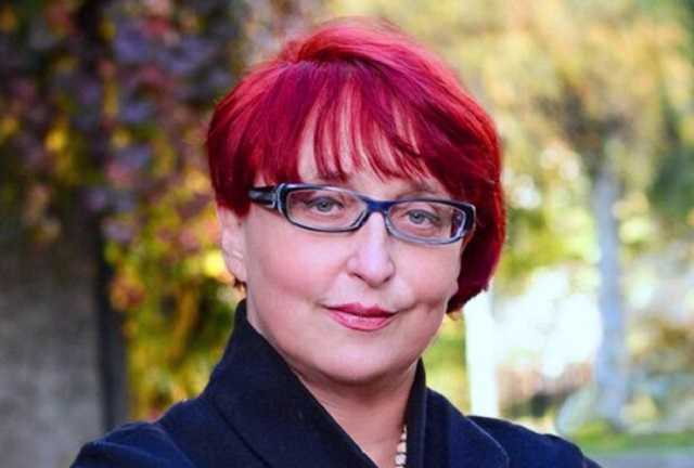 Скандальная нардеп Третьякова снова оконфузилась: ее пресс-секретарь закрывала рот журналистке