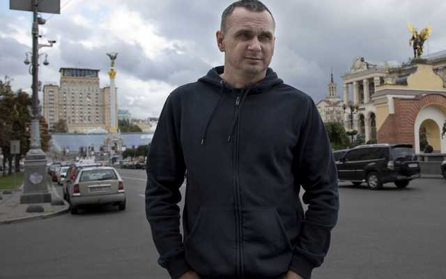 Путь только один – выходить на улицы, – Сенцов о референдуме в России