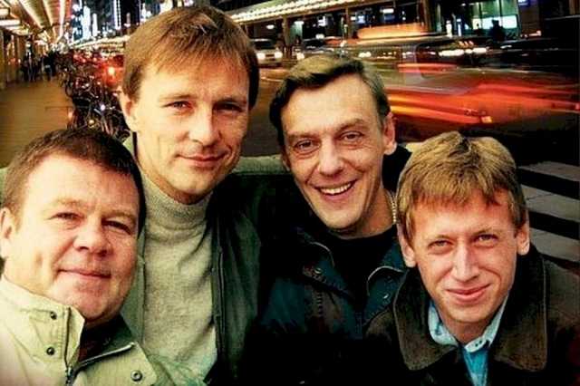 Актер сериала "Улица разбитых фонарей" ударил ножом в лицо свою жену