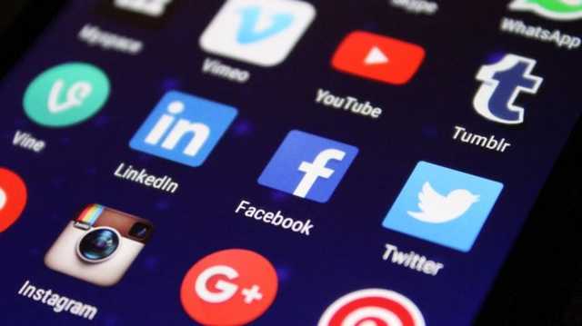 Adidas, Ford, Microsoft     Facebook 