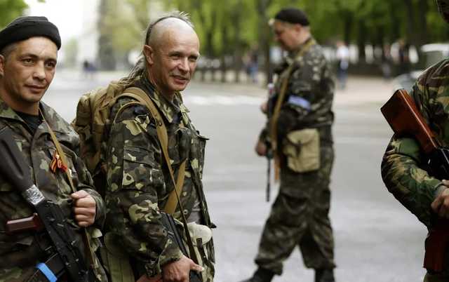 "Армию "ДНР" косит коронавирус