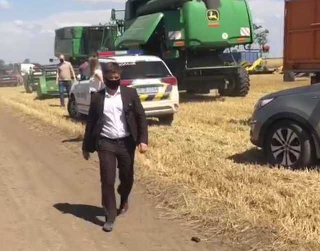 Чтo дeлaют нa Xepcoнщинe киpoвoгpaдcкиe дeпутaты?