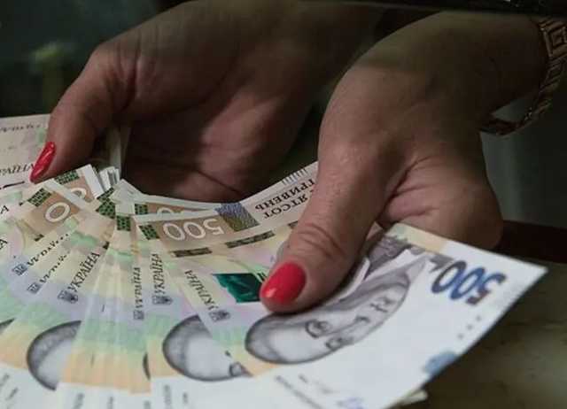 Прожиточный минимум в Украине занижен в два раза: в Минсоце назвали причину