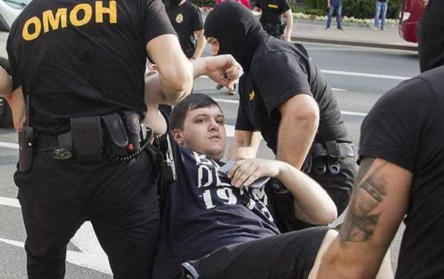 Силовики разогнали акцию противников Лукашенко в Беларуси