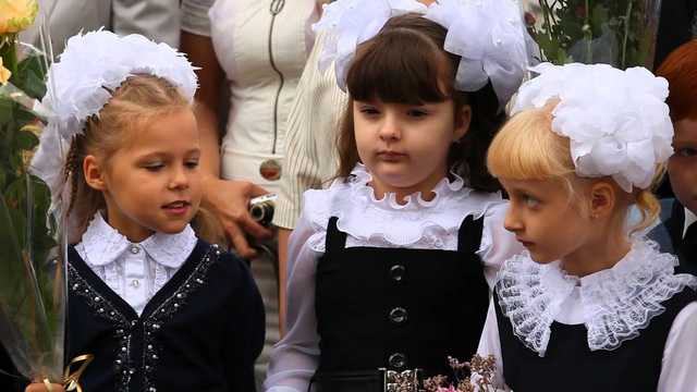 Шкарлет: дистанционное обучение грозит социальным сиротством