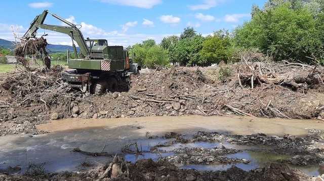 В Украине остаются подтопленными семь населенных пунктов