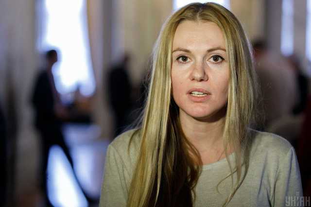 Нардеп Скороход без комментариев избавилась от помощника, фигурировавшего в деле ГБР