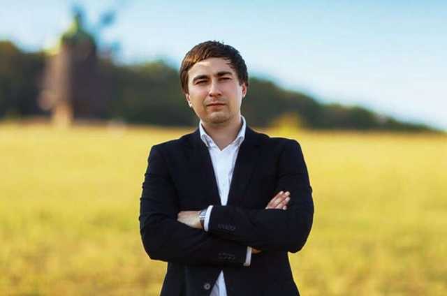 Зона боевых действий: глава Госгеокадастра приедет под Житомир со спецназом