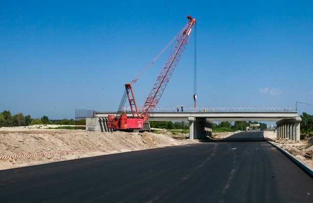 На строительстве Большой Окружной дороги вокруг Киева стали красть больше бюджетных средств