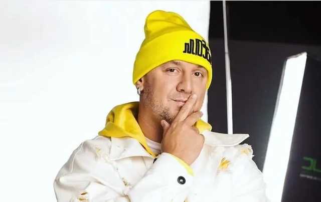 «Почти забыл»: Потап поделился фото награждения Зеленским и высказался о звании