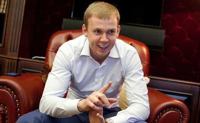 Кому достанутся медиа-активы Курченко?