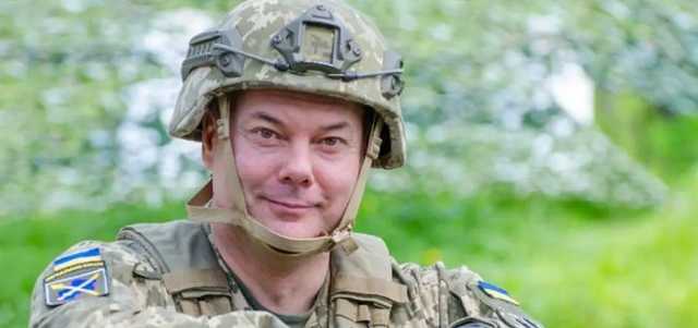 Россия разместила военных вдоль границы с Крымом: Наев оценил вероятность наступления