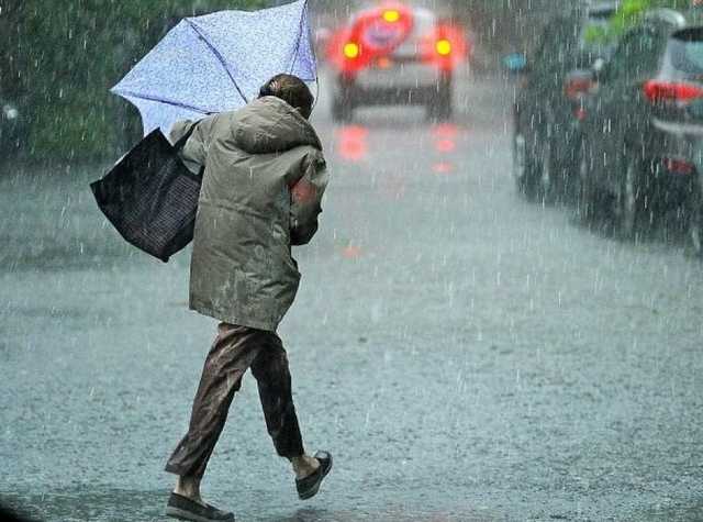 На Львівщині оголосили штормове попередження