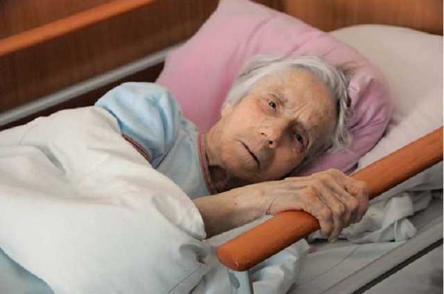 Полиция завела дело из-за издевательств над стариками в доме престарелых в Ровно