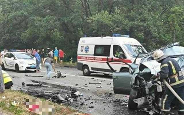 Автомобиль мужчины, устроившего смертельное ДТП под Киевом, оказался в розыске