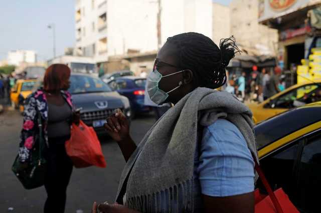 В ЮАР запретили продавать алкоголь из-за коронавируса