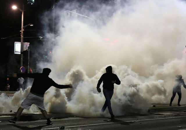 Президент Сербии отверг причастность РФ к протестам в Белграде