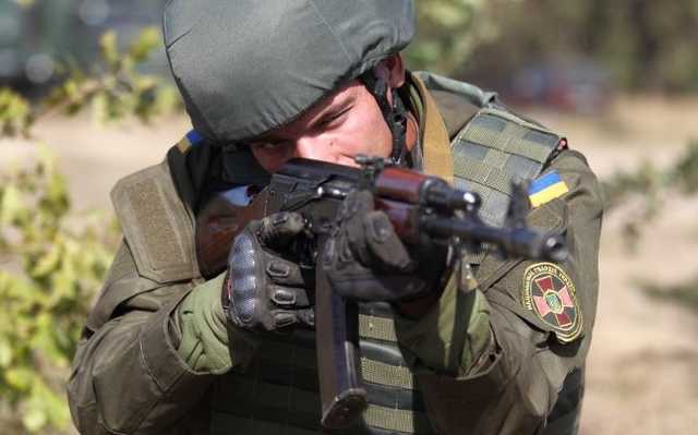 Херсонская ОГА просит СНБО усилить регион военными