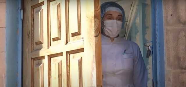 Украинским медикам обещают существенно поднять зарплаты