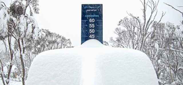 Австралию накрыло сильным снегопадом