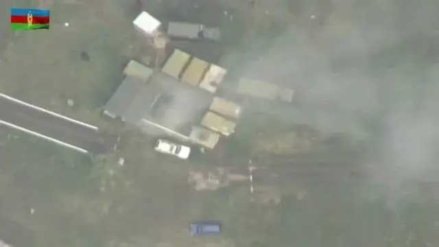Армянские и азербайджанские военные опубликовали видео обмена артударами