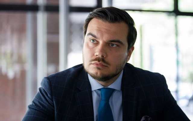 «Ответственность берем на себя». В «Слуге народа» настаивают на включении «печатного станка»