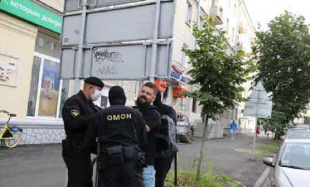 В Минске снова жестко "зачищают" массовую акцию протеста
