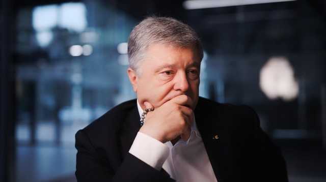 Порошенко напомнили, какой язык он "защищал" в 2005-м