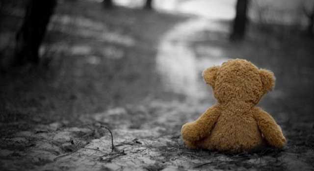 Появилось видео гибели пятилетнего мальчика, который попал под молоковоз во время игры