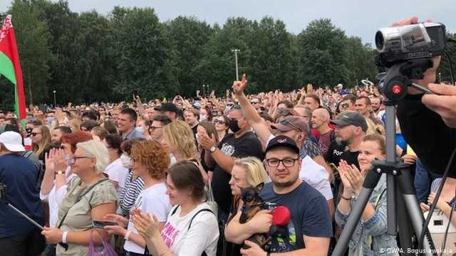 Кандидатка в президенти Білорусі вимагає звільнити всіх політв’язнів